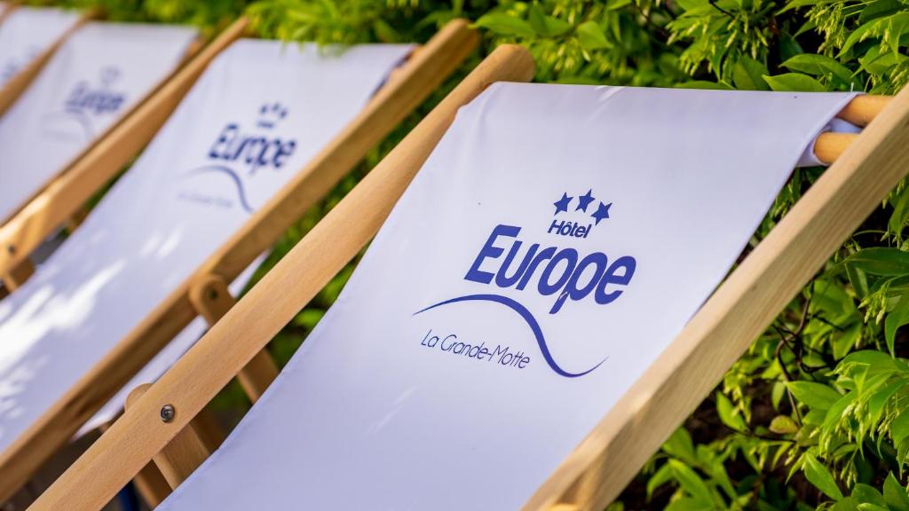 Сертификат, награда, вывеска или другой документ, выставленный в Hotel Europe