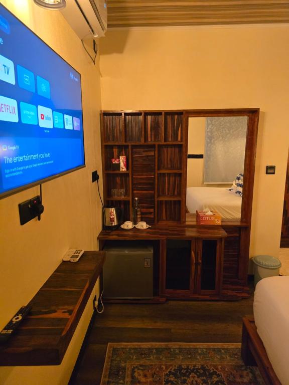 TV a/nebo společenská místnost v ubytování The Corbin Guest House