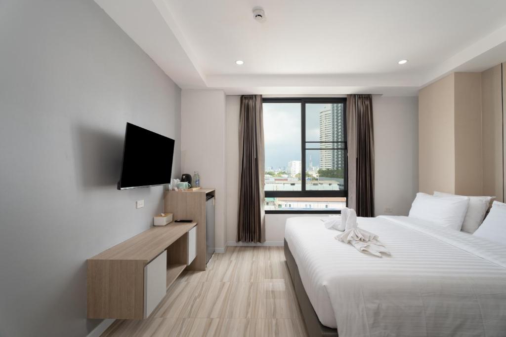 
Superior Double High Floor
