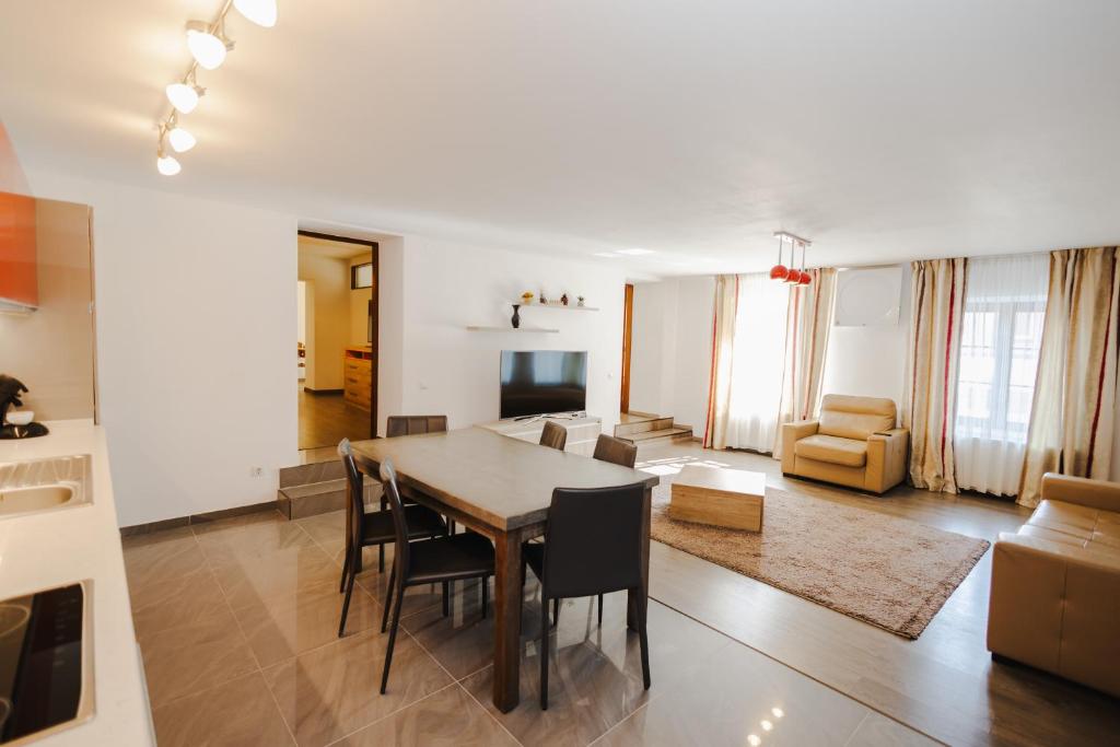 Casa Nicolae Luxury Suites - Resim 8