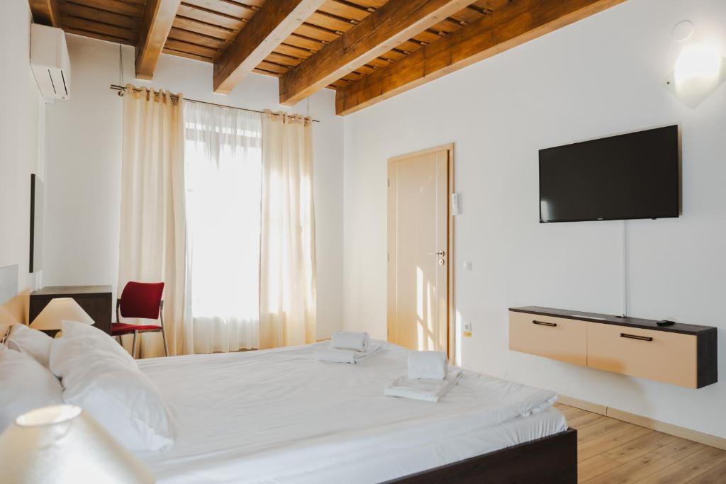 Casa Nicolae Luxury Suites - Resim 4