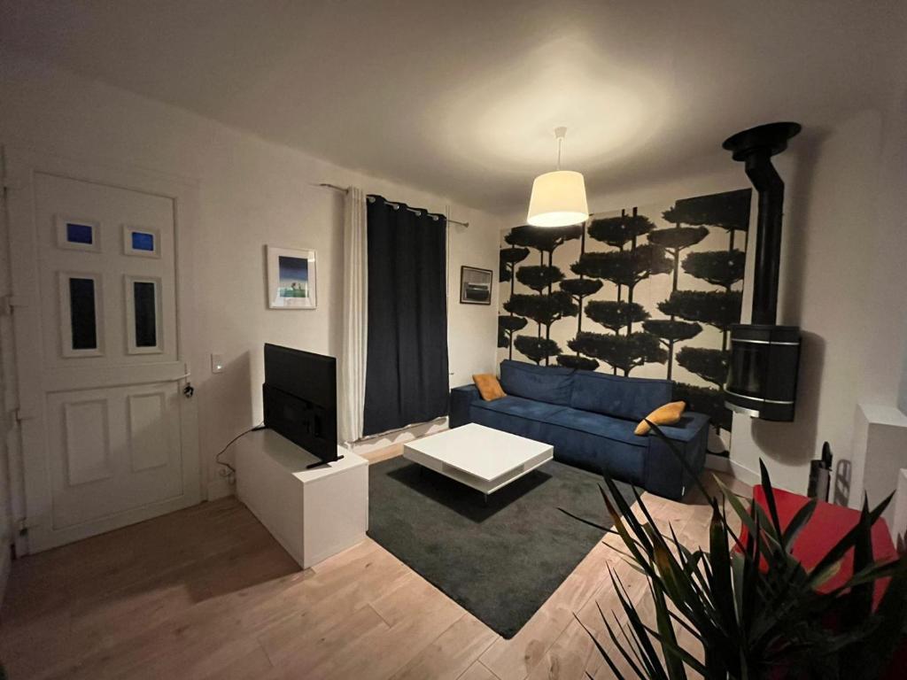 Posedenie v ubytovaní Agréable maison de ville avec une belle terrasse