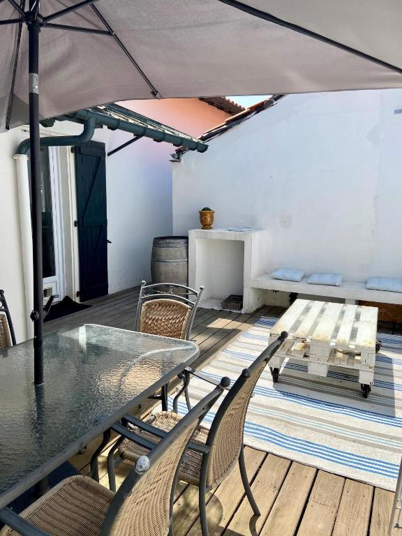 Fotografia z galérie ubytovania Agréable maison de ville avec une belle terrasse v destinácii Anglet