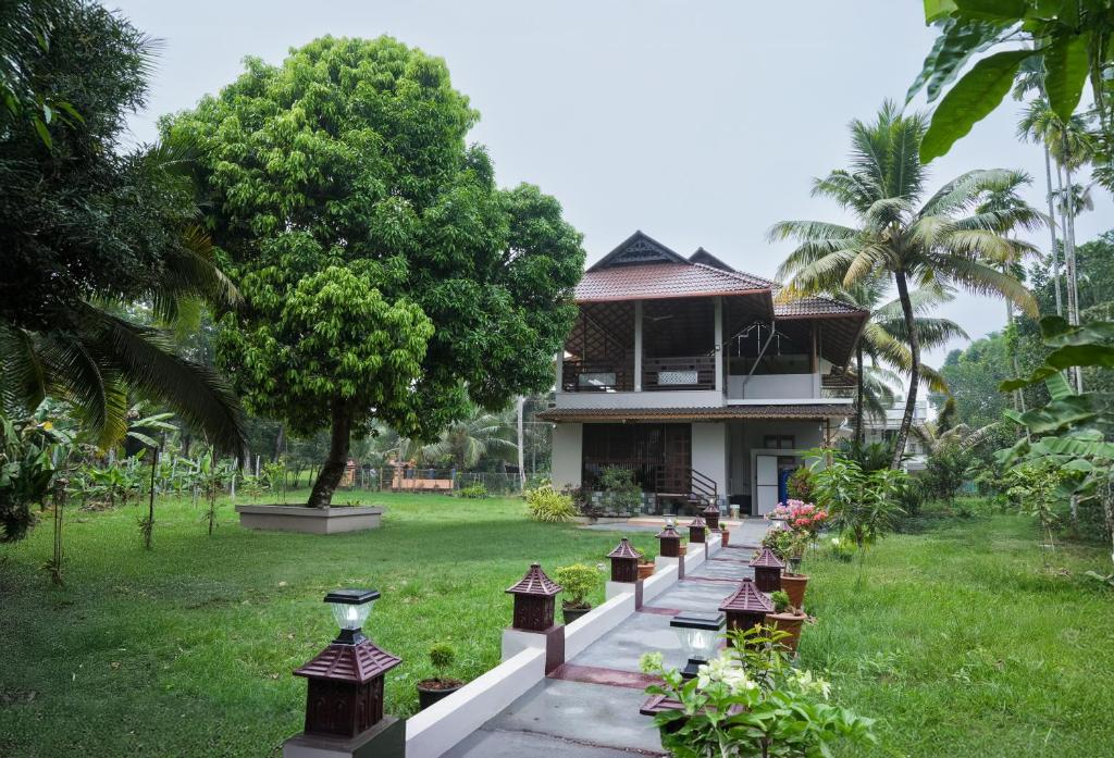 Zahrada ubytování Pampatheeram Pallipurathucherry