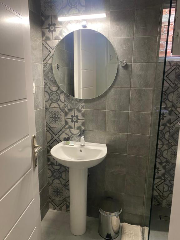 Koupelna v ubytování Hotel Kalloni