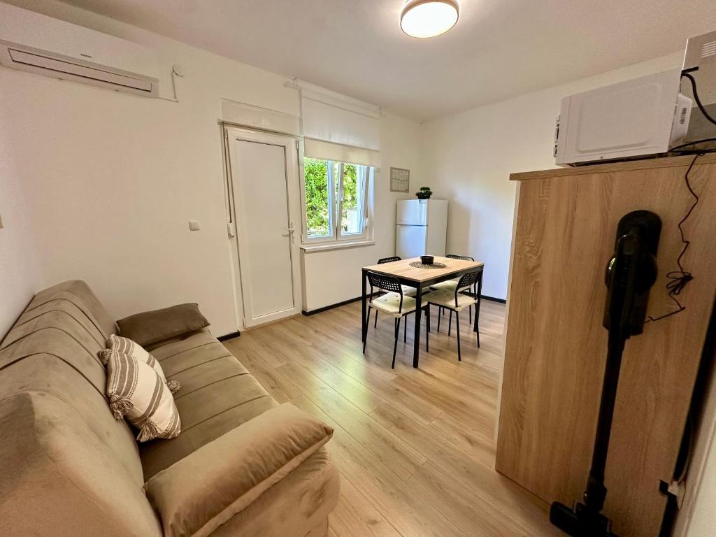 Posezení v ubytování APARTMANI KIKI