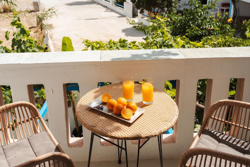 Sea View Apartments & Studios - 1