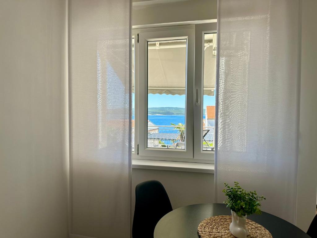 Fotografie z fotogalerie ubytování APARTMANI KIKI v destinaci Dramalj