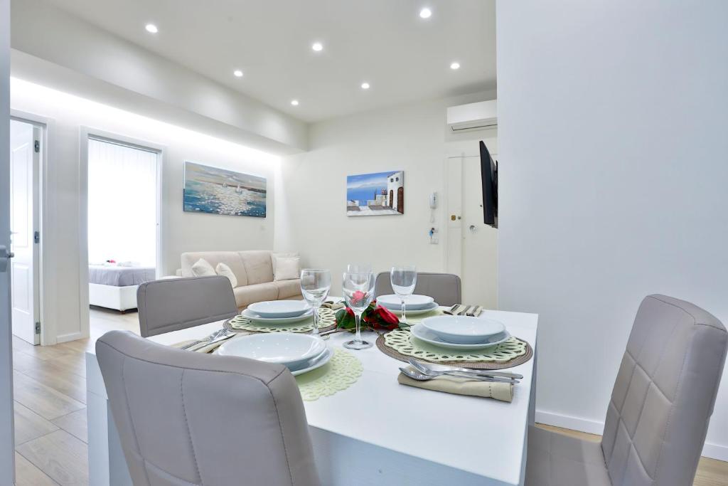 GuestHost - Style Vomero House & Suite