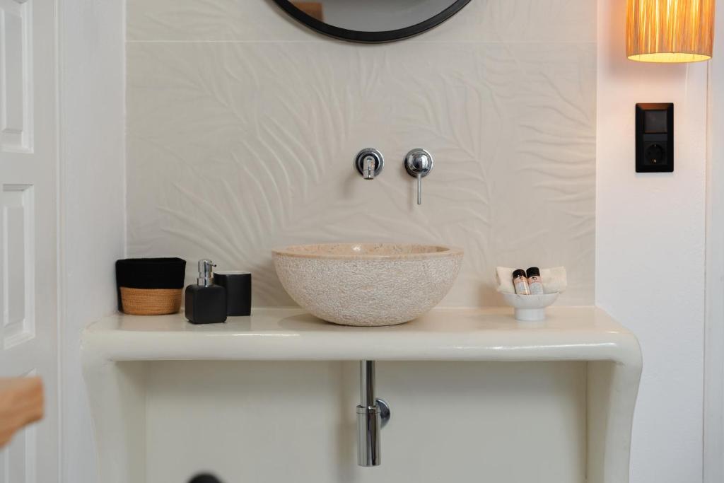 Sea View Apartments & Studios - 10