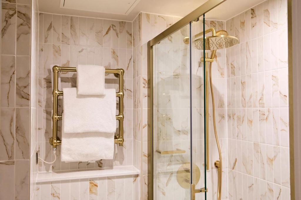 Francis Hotel Bath - Resim 20