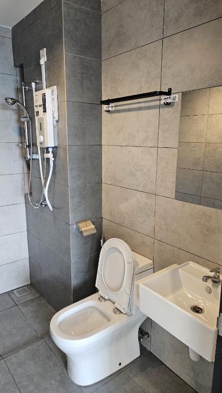 Koupelna v ubytování Newly Furnished Home! TrivesHome Remia Residensi GM Port Klang