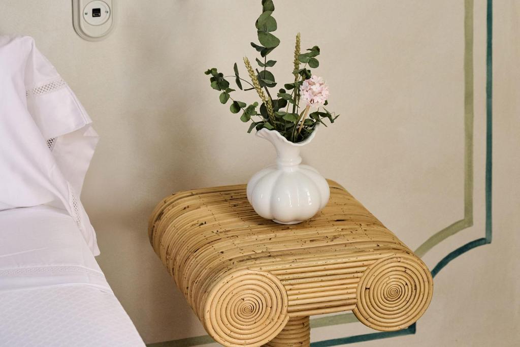 Cristine Bedfor Malaga Boutique Hotel - Resim 17