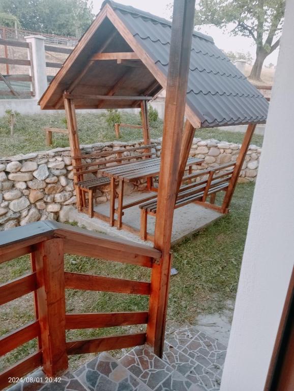 Fotografie z fotogalerie ubytování Casa din Deal Isverna Mehedinți v destinaci Turtaba