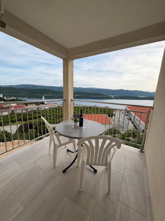 Balkón nebo terasa v ubytování Apartmani Neum