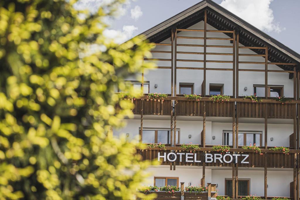 Budova, kde se hotel nachází