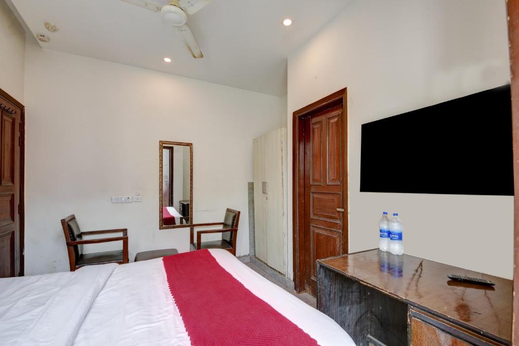 TV a/nebo společenská místnost v ubytování The Bir Stay - Couple Friendly Stays
