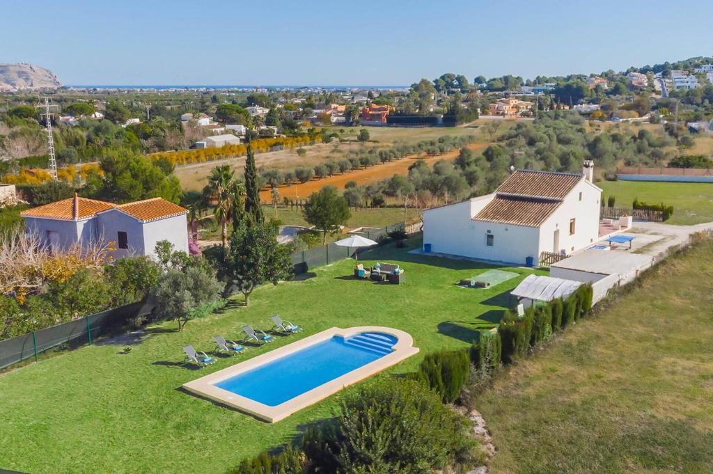 The swimming pool at or close to Villa Vinyes by Villa Plus