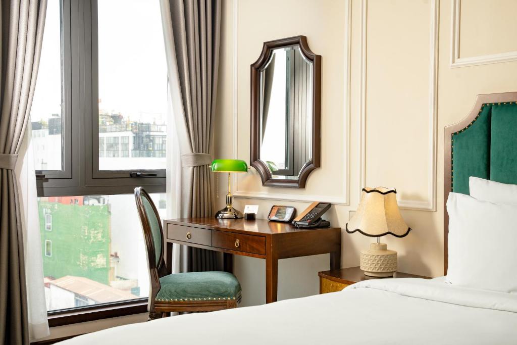 Suite Gia Đình