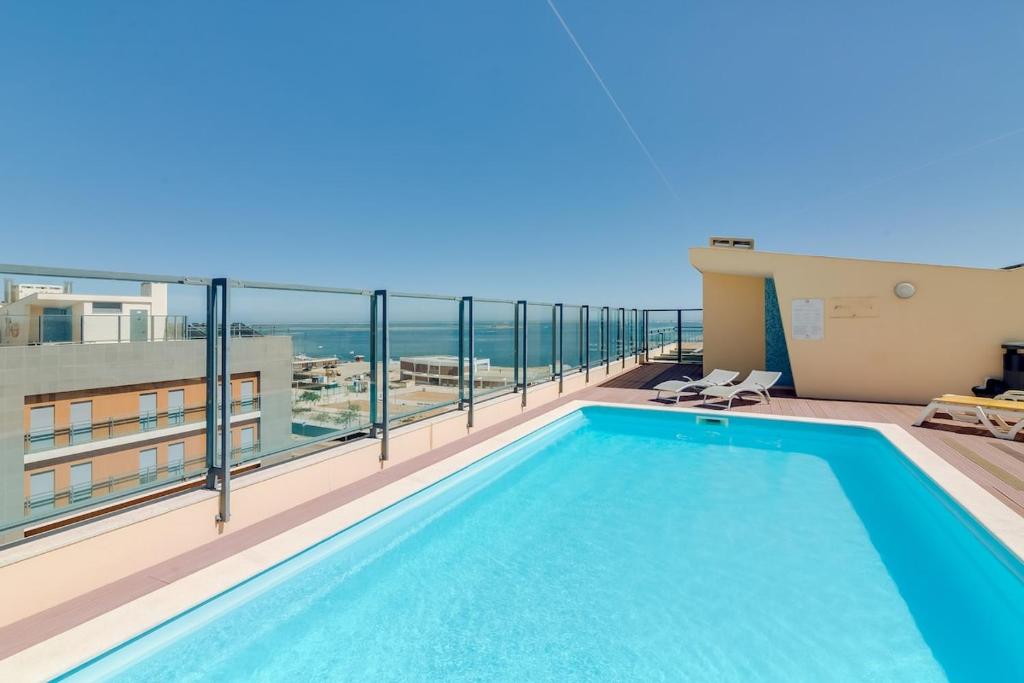 Marina Village - Olhão - Superbe piscine sur le TOIT