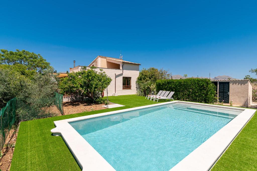 Can Fiol Petit by Sealand Villas