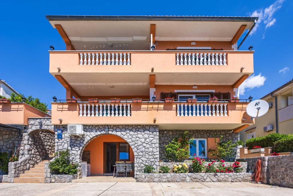 Budova, kde se apartmán nachází