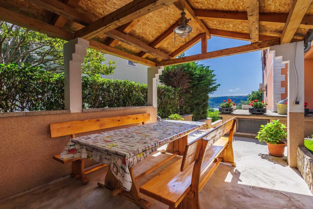 Fotografie z fotogalerie ubytování Apartments Rose v destinaci Čižići