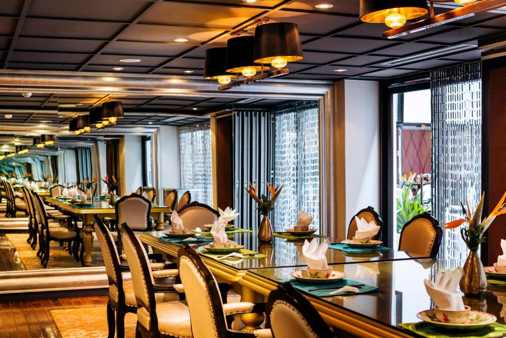 Restaurace v ubytování Hotel de l'Opera Hanoi - MGallery