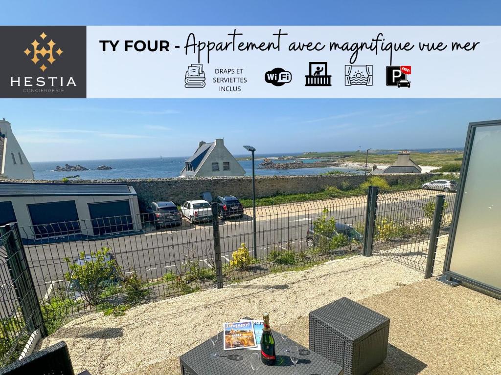 波尔斯波代TY FOUR - Bel appartement T2 de standing vue mer的一个广告为ty four antiparplement一旦必要iveive me ne