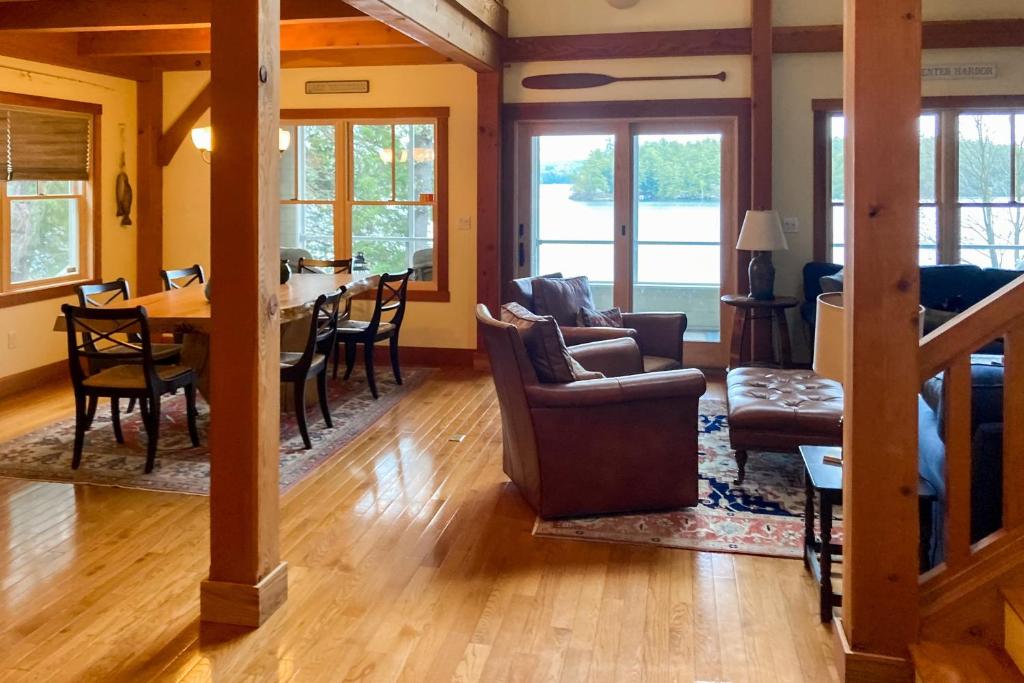 Gallery image of Splendor On The Lake in Center Harbor