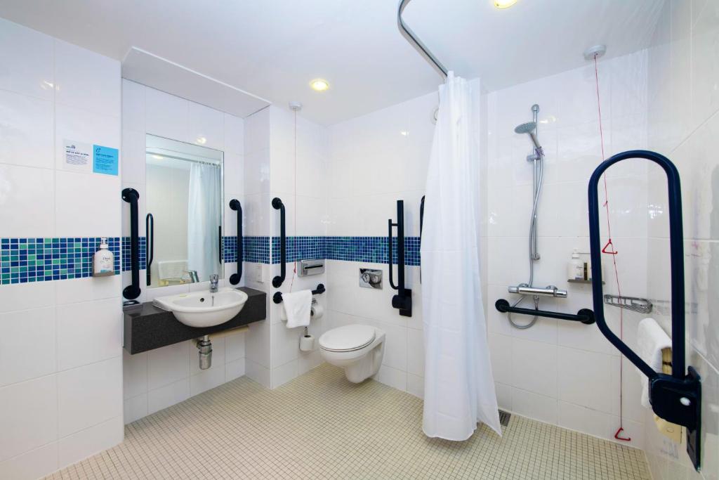 Holiday Inn Express East Midlands Airport, an IHG Hotel - 