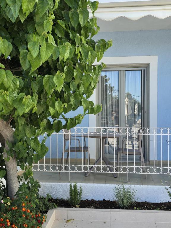 A balcony or terrace at Liogerma Studios