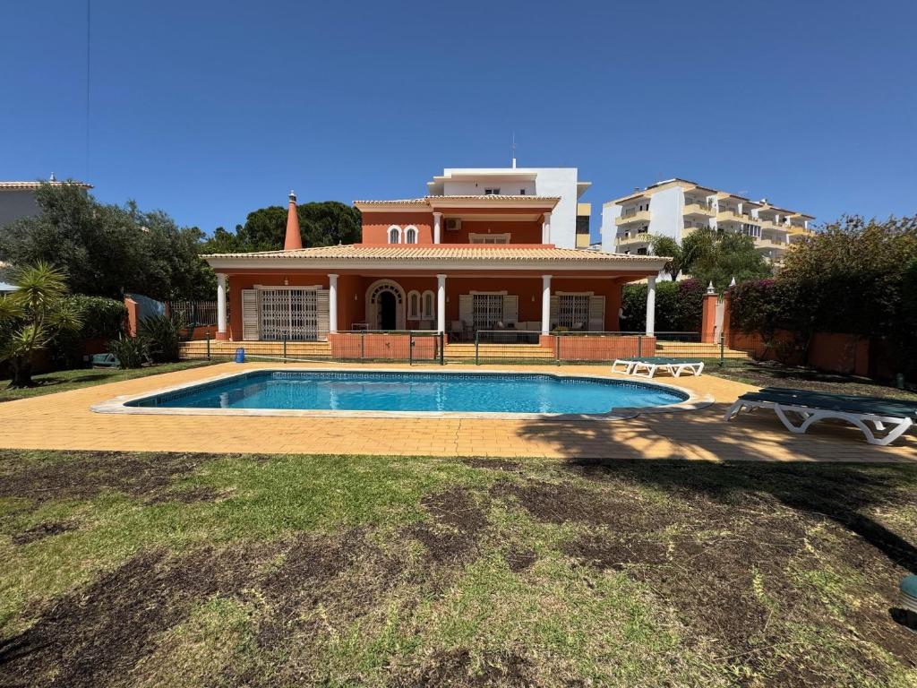 Palm Villa