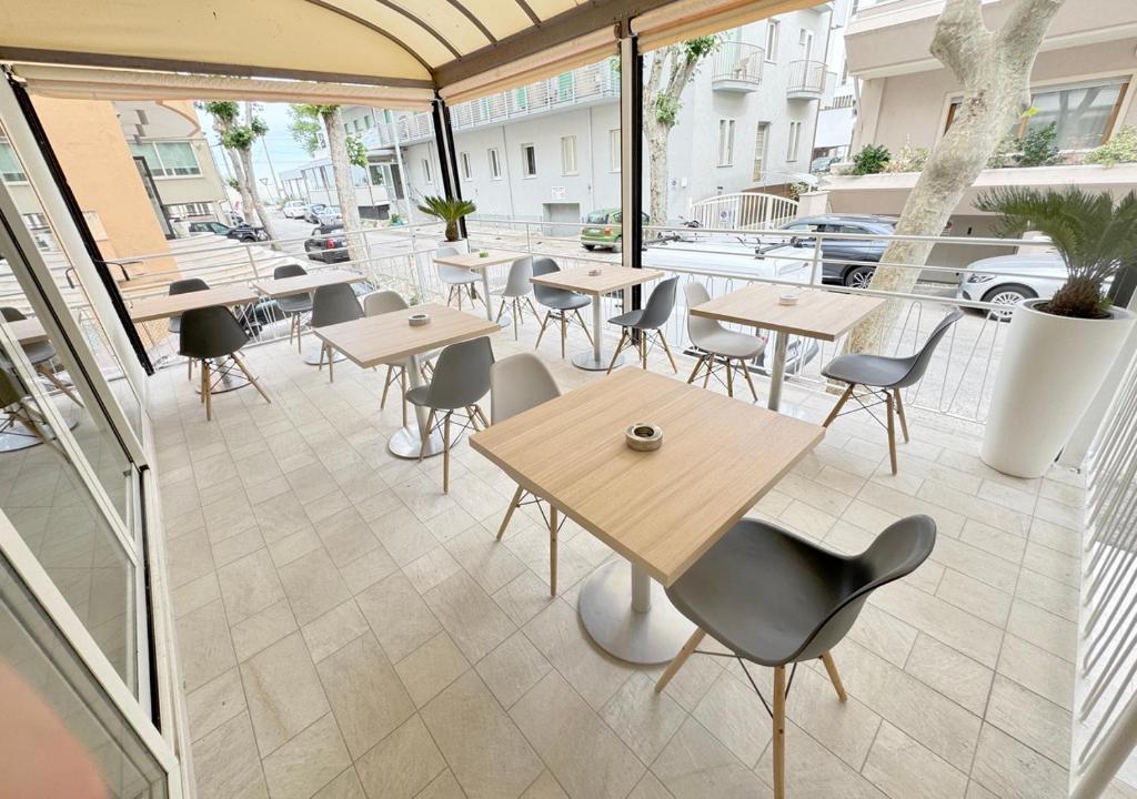 Restaurace v ubytování Hotel Ariva