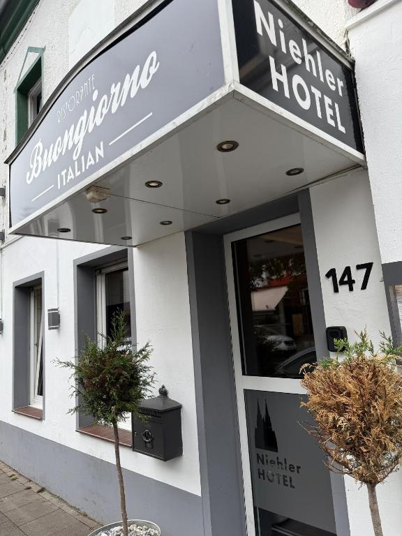 Niehler Hotel - Resim 6