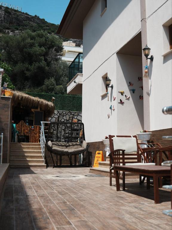 Nespecifikovaný výhled na hory nebo výhled na hory při pohledu z aparthotelu