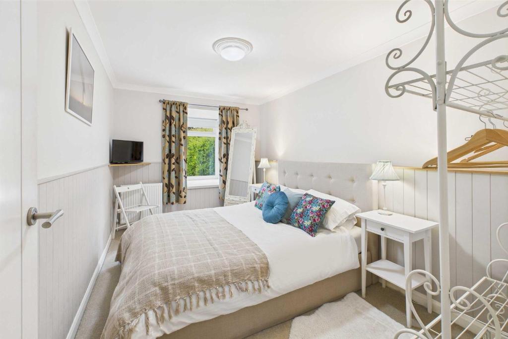 Postel nebo postele na pokoji v ubytování Host & Stay - The Fairways