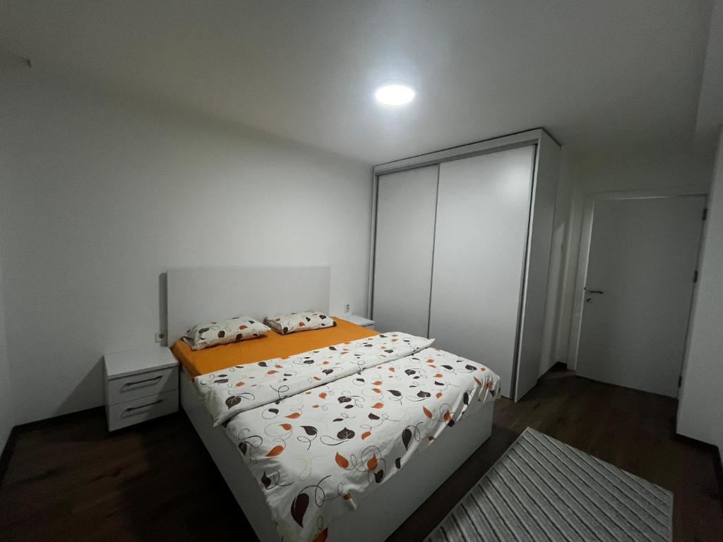 Postel nebo postele na pokoji v ubytování Bazaar Luxury Apartment in Skopje
