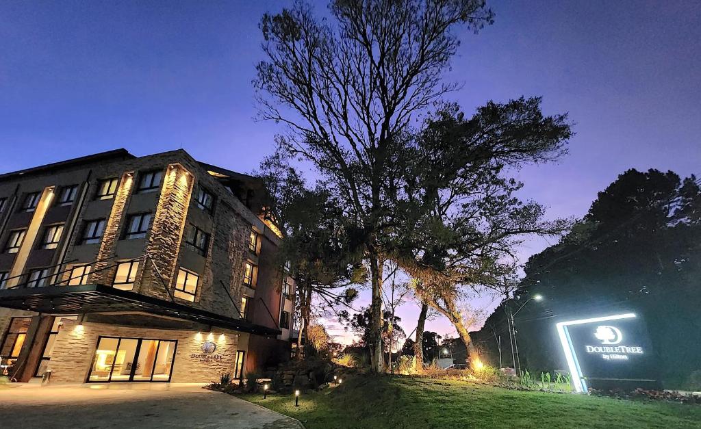 O edifício em que o hotel se localiza