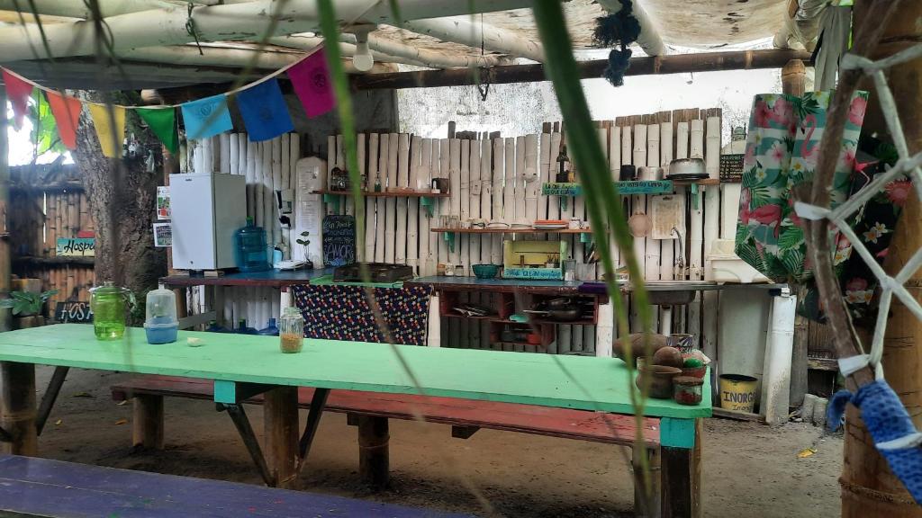 Restaurace v ubytování Raices Mompiche