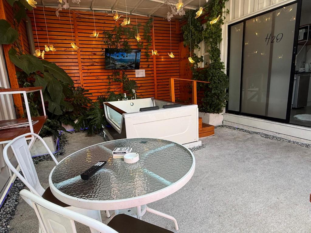 Foto dalla galleria di Beehouse Withe Jacuzzi Opcional a Villa Alemana