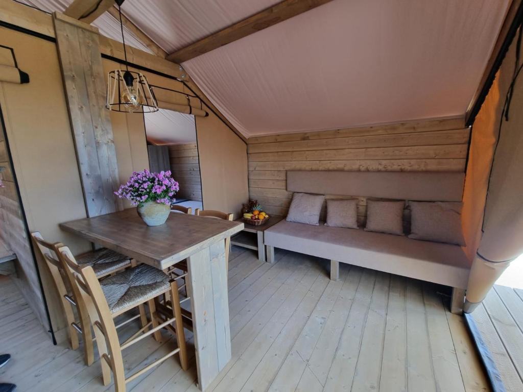 Posezení v ubytování Casa Sgarlata Glamping - Tenda Olivastro