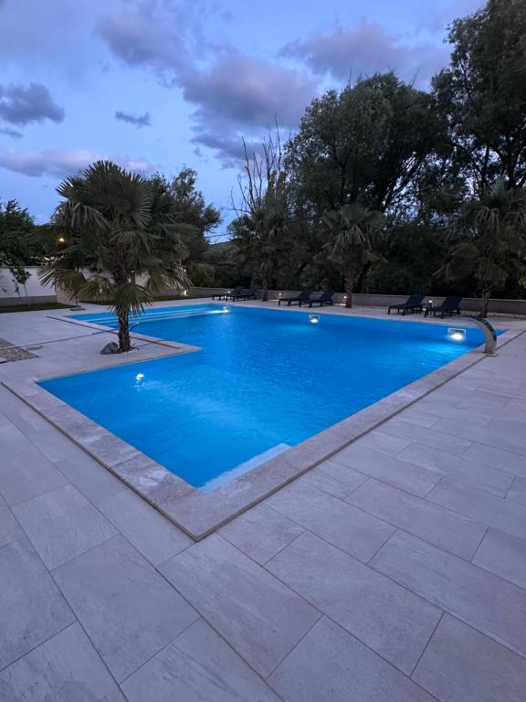 Bazén v ubytování Luxury Villa Magic nebo v jeho okolí