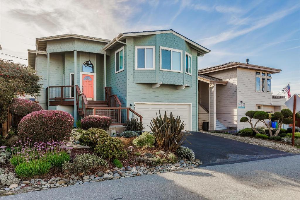 Το κτήριο όπου στεγάζεται  η παραθεριστική κατοικία