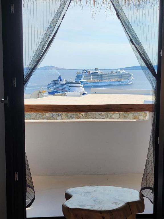 ELLI TROPiCAL LUXURY SUITES SUNSET-INFINITY POOL- SEA SIDE-NEAR CENTER PARKING - 12