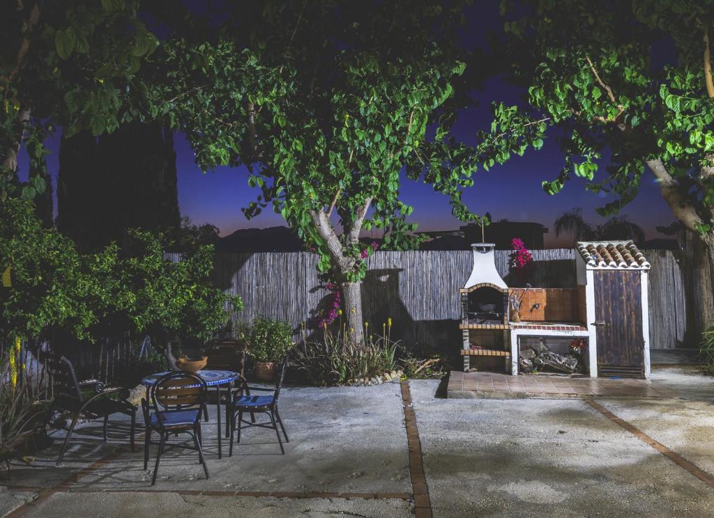 Vonkajšia záhrada v ubytovaní Cubo's Finca la Rosa del Zangano