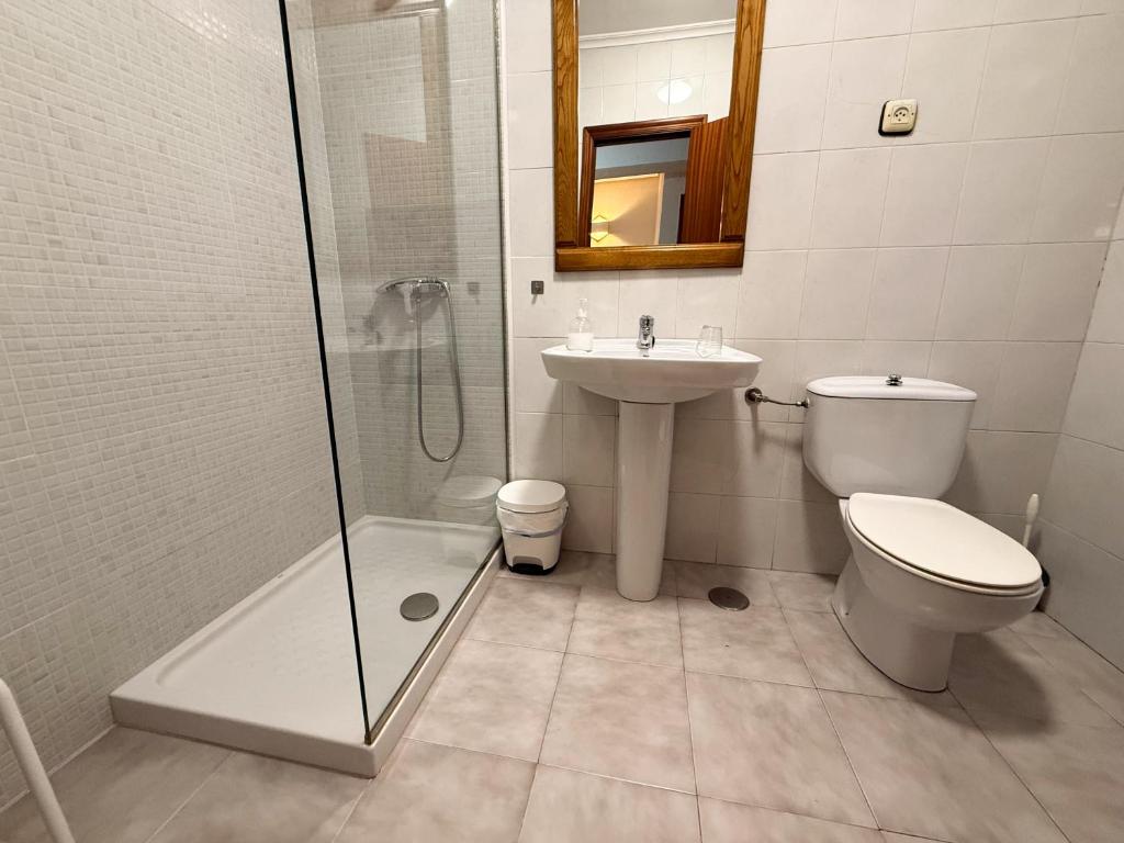 Un baño de Hostería El Cruce