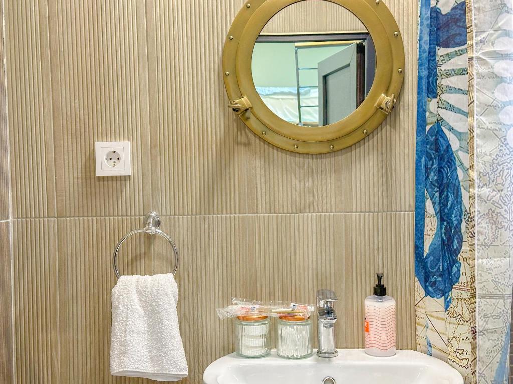 امکانات The Nautical Flat in Centre - تصویر ۴