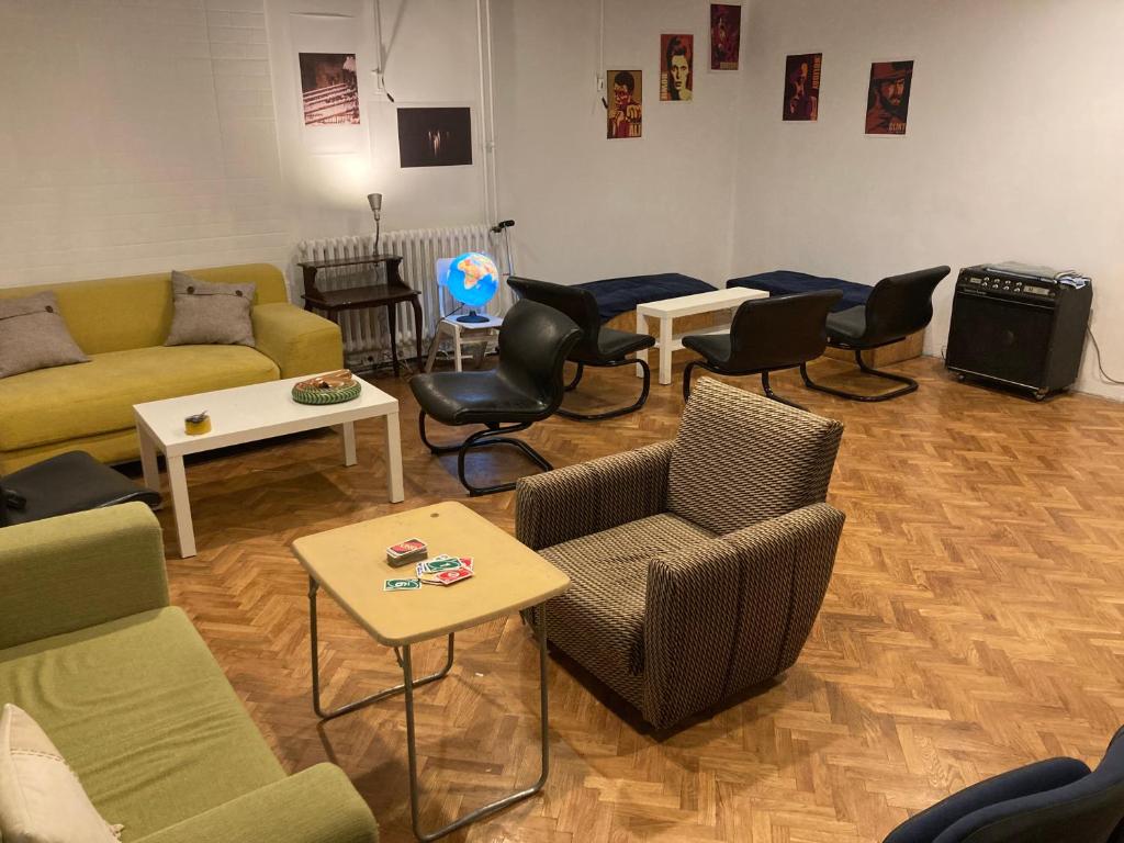 Posezení v ubytování Chillton hostel