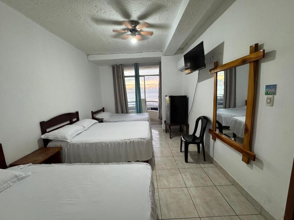 Postel nebo postele na pokoji v ubytování HOTEL PAL-MAR